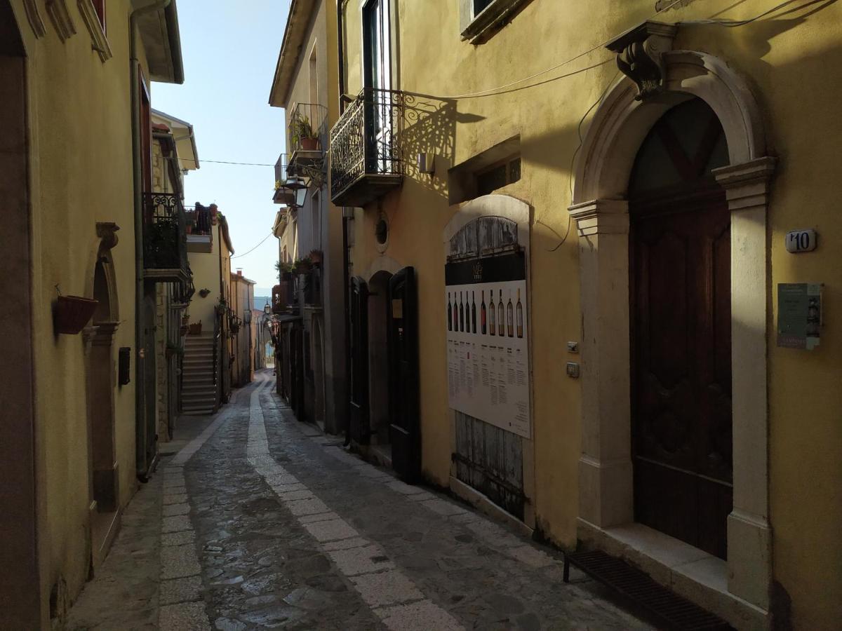 Stanze Don Gesualdo Alloggio Turistico Taurasi Exterior photo